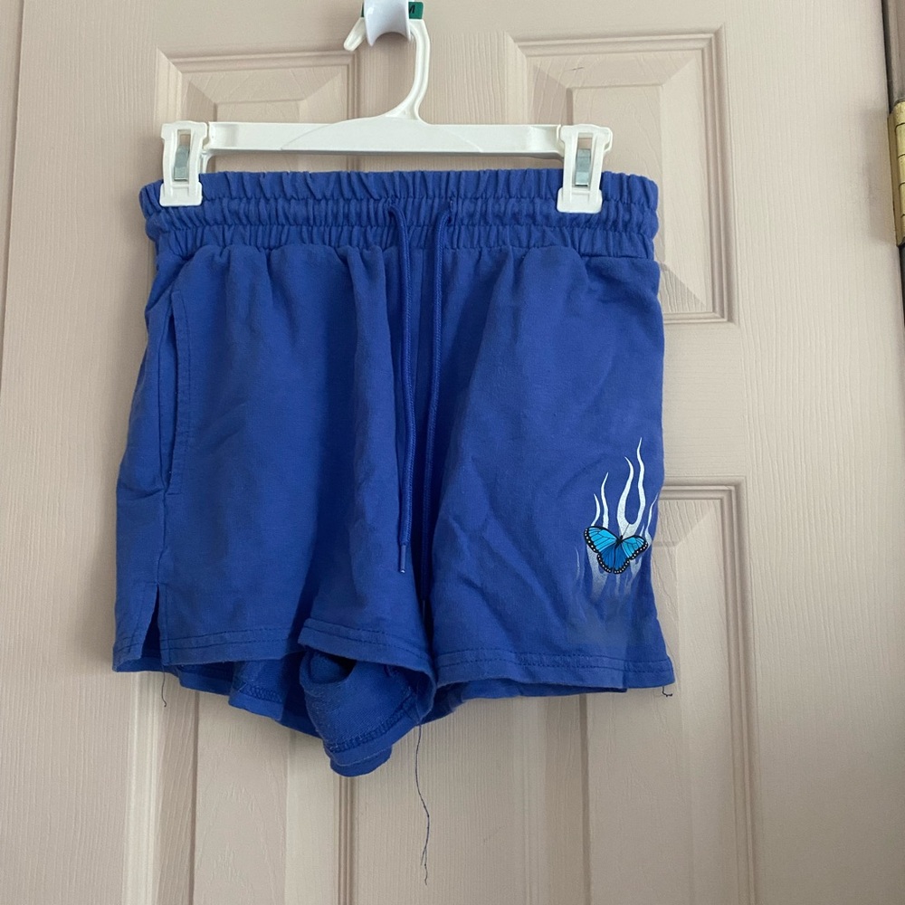 Dark blue shorts